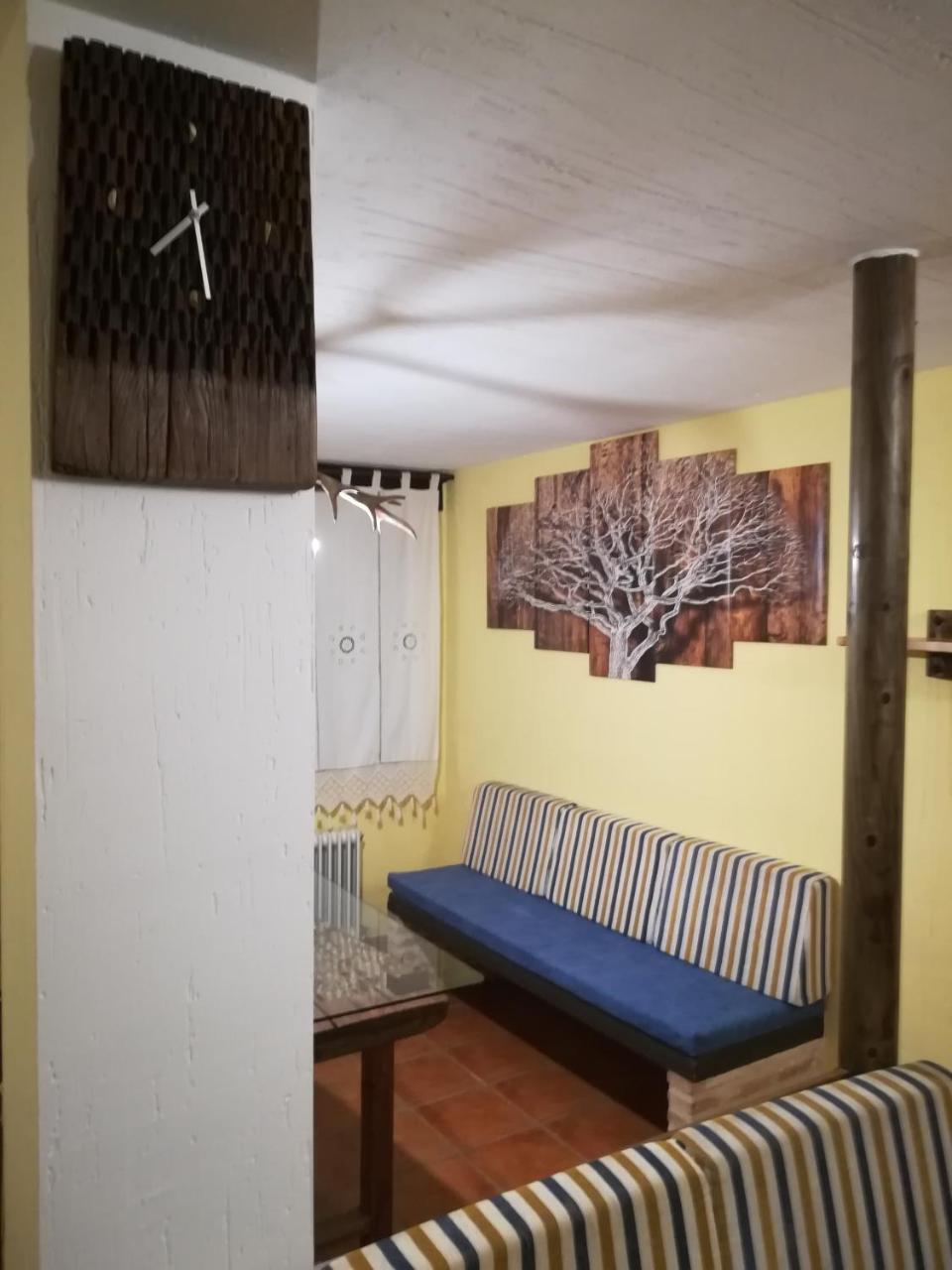 Affittacamere Fuente Del Gamellon Buenache de la Sierra Esterno foto